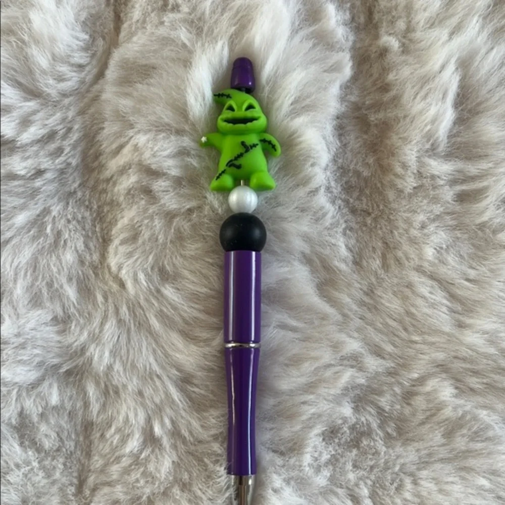 Oogie boogie Purple and Green Character Pen